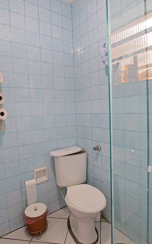 Casa à venda com 148m², 3 quartos e 3 vagasBanheiro Social