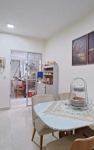 Casa à venda com 148m², 3 quartos e 3 vagasCozinha