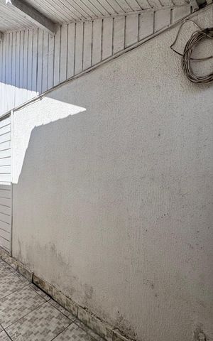 Casa de condomínio à venda com 150m², 3 quartos e 2 vagas Casa de condomínio à venda com 150m², 3 quartos e 2 vagasÁrea externa