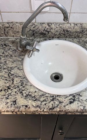 Casa de condomínio à venda com 150m², 3 quartos e 2 vagas Casa de condomínio à venda com 150m², 3 quartos e 2 vagasBanheiro Social