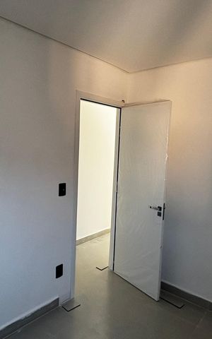 Apartamento à venda com 148m², 3 quartos e 2 vagas Apartamento à venda com 148m², 3 quartos e 2 vagasQuarto 2