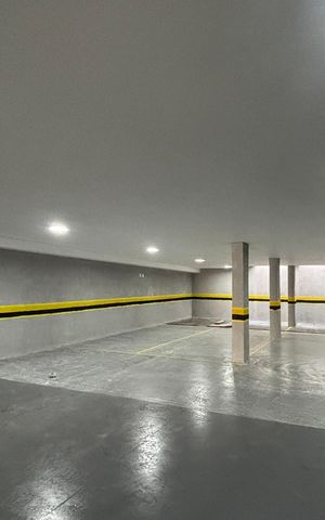 Apartamento à venda com 148m², 3 quartos e 2 vagas Apartamento à venda com 148m², 3 quartos e 2 vagasGaragem
