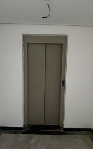 Apartamento à venda com 148m², 3 quartos e 2 vagas Apartamento à venda com 148m², 3 quartos e 2 vagasElevador