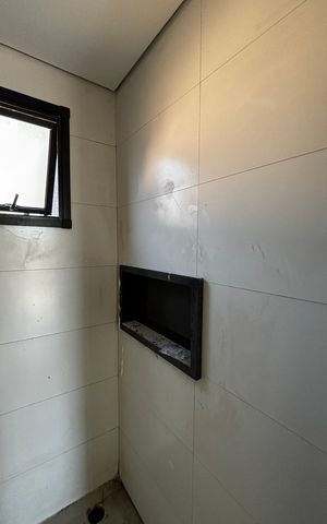 Apartamento à venda com 148m², 3 quartos e 2 vagas Apartamento à venda com 148m², 3 quartos e 2 vagasBanheiro da Suíte