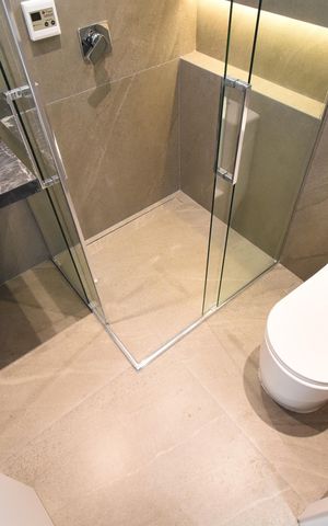 Casa de condomínio à venda com 187m², 3 quartos e 3 vagasBanheiro da Suíte 1