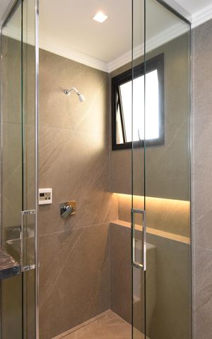 Casa de condomínio à venda com 187m², 3 quartos e 3 vagasBanheiro da Suíte 1