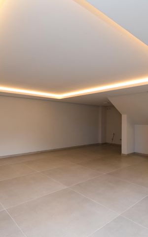 Casa de condomínio à venda com 187m², 3 quartos e 3 vagasÁrea de Serviço