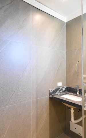 Casa de condomínio à venda com 187m², 3 quartos e 3 vagasBanheiro da Suíte 1