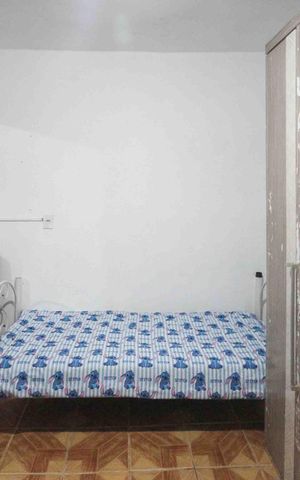 Casa à venda com 196m², 3 quartos e 2 vagas Casa à venda com 196m², 3 quartos e 2 vagasQuarto