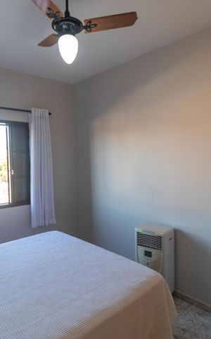 Casa à venda com 250m², 2 quartos e 4 vagas Casa à venda com 250m², 2 quartos e 4 vagasQuarto 01