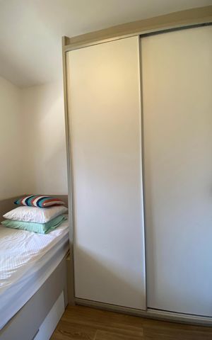 Casa de condomínio para alugar com 190m², 3 quartos e 3 vagasQuarto 2 - Suíte