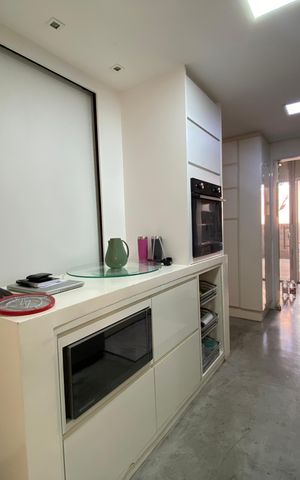 Casa de condomínio para alugar com 190m², 3 quartos e 3 vagasCozinha