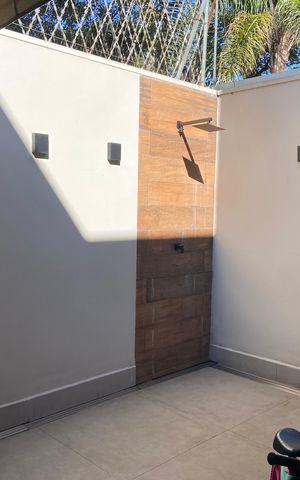 Casa de condomínio para alugar com 190m², 3 quartos e 3 vagasÁrea Externa