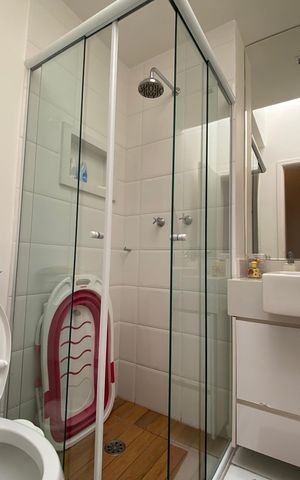 Casa de condomínio para alugar com 190m², 3 quartos e 3 vagasQuarto 3 - Suíte