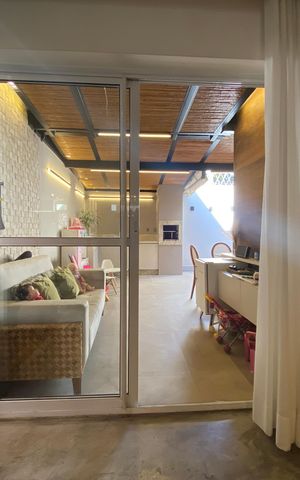 Casa de condomínio para alugar com 190m², 3 quartos e 3 vagasÁrea Externa