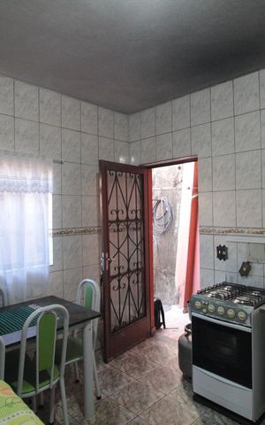 Casa à venda com 212m², 2 quartos e 2 vagasCasa 1 | Cozinha