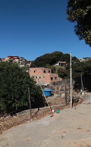 Casa à venda com 212m², 2 quartos e 2 vagasFachada