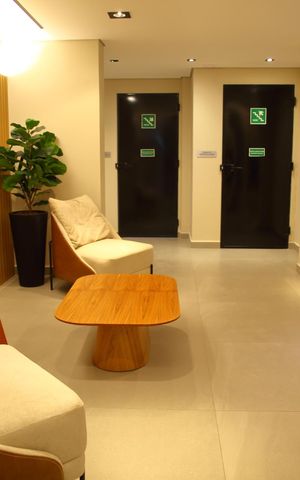 Apartamento à venda com 60m², 2 quartos e 1 vagaÁrea comum - hall de entrada 