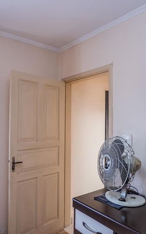 Casa à venda com 280m², 4 quartos e 3 vagas Casa à venda com 280m², 4 quartos e 3 vagasQuarto de Serviço