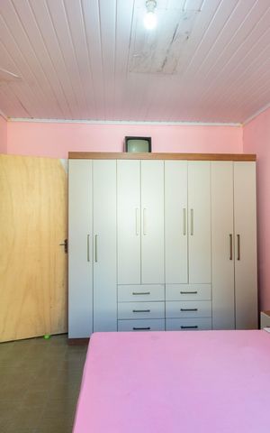 Casa à venda com 137m², 2 quartos e 2 vagas