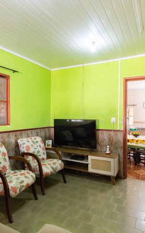 Casa à venda com 137m², 2 quartos e 2 vagas