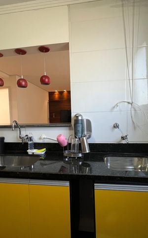 Apartamento para alugar com 55m², 2 quartos e 1 vaga Apartamento para alugar com 55m², 2 quartos e 1 vagaCozinha e Área de Serviço