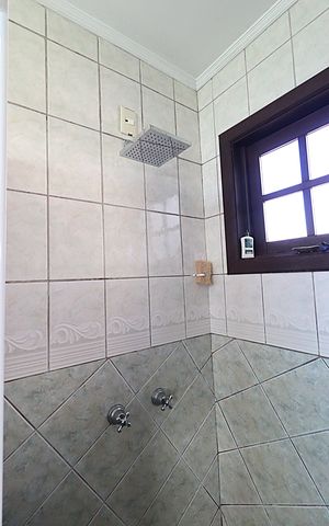 Casa à venda com 115m², 3 quartos e 2 vagasBanheiro da Suíte