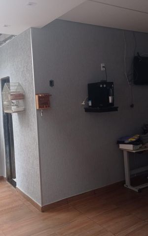 Casa à venda com 130m², 3 quartos e 4 vagas Casa à venda com 130m², 3 quartos e 4 vagasÁrea externa