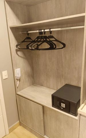 Studio à venda com 26m², 1 quarto e sem vaga Studio à venda com 26m², 1 quarto e sem vagaSala/Quarto
