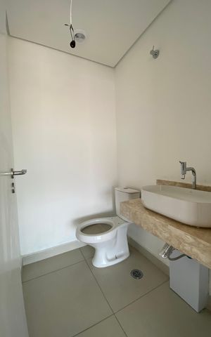 Apartamento à venda com 159m², 3 quartos e 2 vagasSala / Banheiro