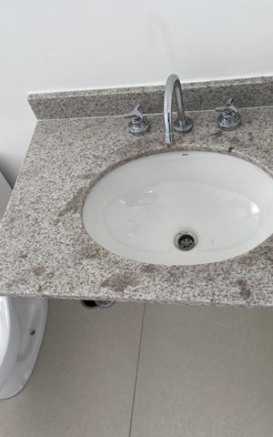 Apartamento à venda com 159m², 3 quartos e 2 vagasQuarto 1 / Banheiro