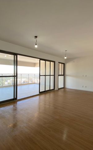 Apartamento à venda com 159m², 3 quartos e 2 vagasSala