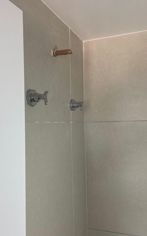 Apartamento à venda com 159m², 3 quartos e 2 vagasBanheiro