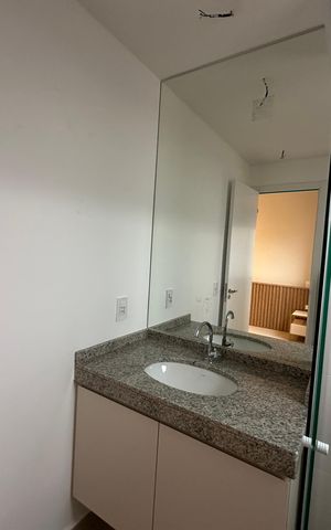 Apartamento à venda com 65m², 2 quartos e 2 vagas Apartamento à venda com 65m², 2 quartos e 2 vagasBanheiro da Suíte 2