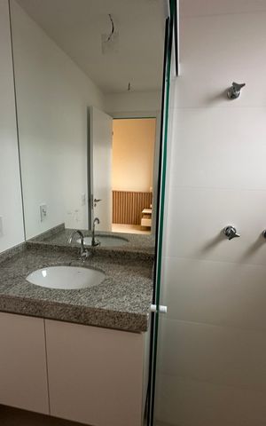 Apartamento à venda com 65m², 2 quartos e 2 vagas Apartamento à venda com 65m², 2 quartos e 2 vagasBanheiro da Suíte 2