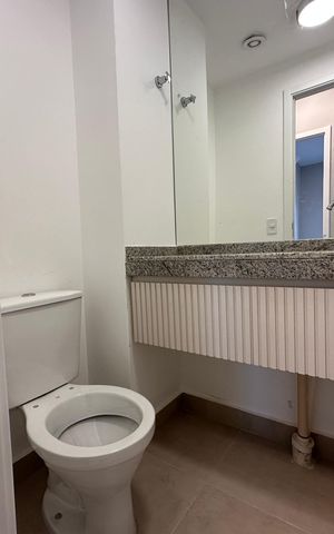 Apartamento à venda com 65m², 2 quartos e 2 vagas Apartamento à venda com 65m², 2 quartos e 2 vagasLavabo
