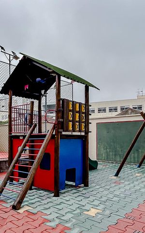 Apartamento à venda com 120m², 5 quartos e 2 vagasÁrea comum - Playground