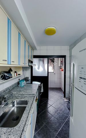 Apartamento à venda com 120m², 5 quartos e 2 vagasCozinha