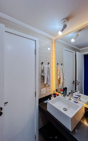 Apartamento à venda com 120m², 5 quartos e 2 vagasBanheiro da Suíte 1