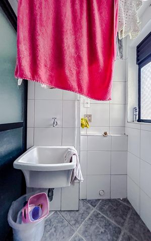 Apartamento à venda com 120m², 5 quartos e 2 vagasÁrea de Serviço