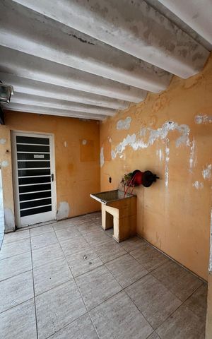 Casa para alugar com 220m², 3 quartos e 4 vagas Casa para alugar com 220m², 3 quartos e 4 vagasTerraço