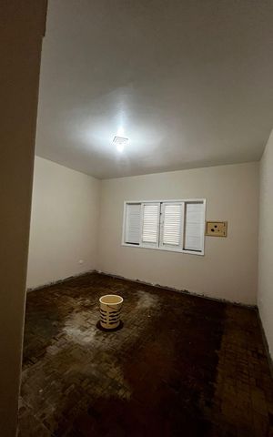 Casa para alugar com 220m², 3 quartos e 4 vagas Casa para alugar com 220m², 3 quartos e 4 vagasQuarto