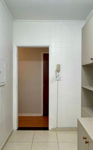 Apartamento à venda com 77m², 2 quartos e sem vaga Apartamento à venda com 77m², 2 quartos e sem vagaCozinha