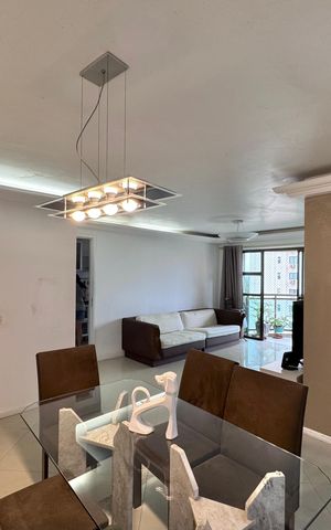 Apartamento para alugar com 105m², 4 quartos e 2 vagas Apartamento para alugar com 105m², 4 quartos e 2 vagasSala