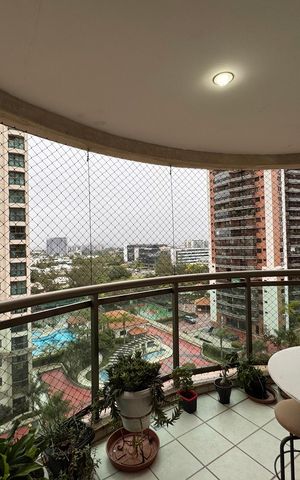 Apartamento para alugar com 105m², 4 quartos e 2 vagas Apartamento para alugar com 105m², 4 quartos e 2 vagasVaranda