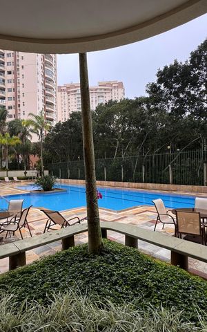 Apartamento para alugar com 105m², 4 quartos e 2 vagas Apartamento para alugar com 105m², 4 quartos e 2 vagasÁrea comum