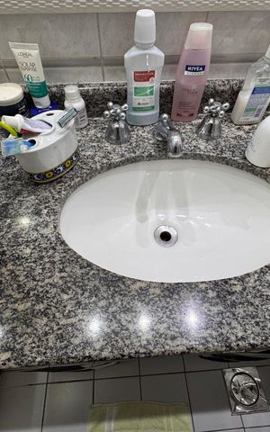 Apartamento para alugar com 105m², 4 quartos e 2 vagas Apartamento para alugar com 105m², 4 quartos e 2 vagasSuíte - Banheiro