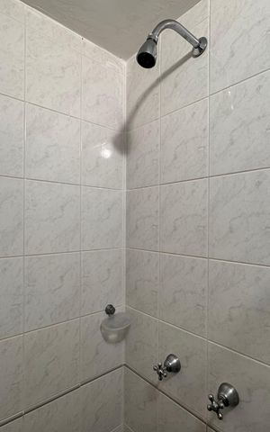 Apartamento para alugar com 105m², 4 quartos e 2 vagas Apartamento para alugar com 105m², 4 quartos e 2 vagas Banheiro Social 2
