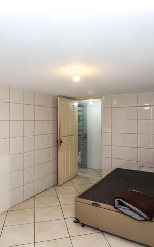 Casa à venda com 160m², 3 quartos e 1 vagaQuarto - Casa 100