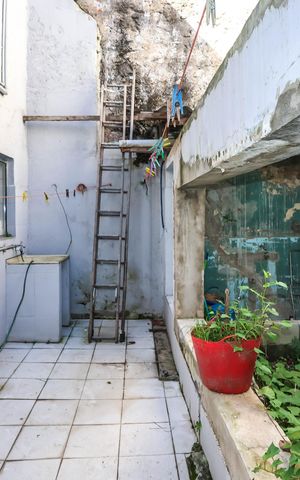 Casa à venda com 160m², 3 quartos e 1 vagaQuintal - Casa 100